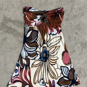 very pretty tube top dress with black stone